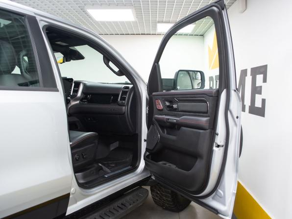 Ram 1500 V Рестайлинг с пробегом 2026 года, цена 11 999 000 рублей, 34 км, offers.body_type.unknown, Автокод Объявления