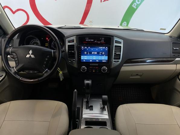 Mitsubishi Pajero IV Рестайлинг 2 с пробегом 2019 года, цена 3 395 000 рублей, 47422 км, внедорожник, Автокод Объявления