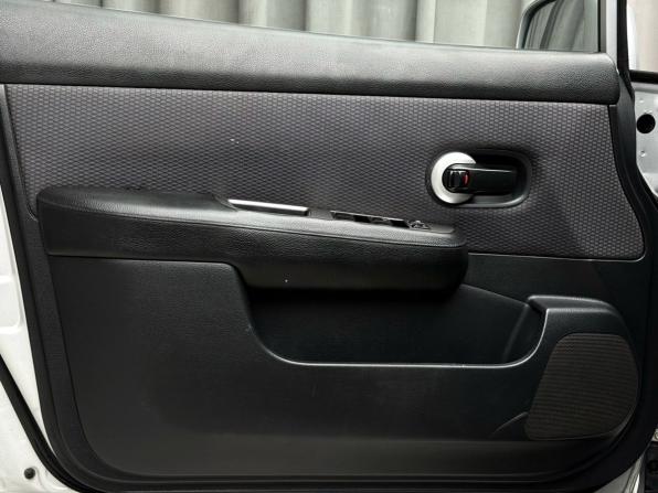 Nissan Tiida I с пробегом 2008 года, цена 609 000 рублей, 193051 км, хэтчбек, Автокод Объявления