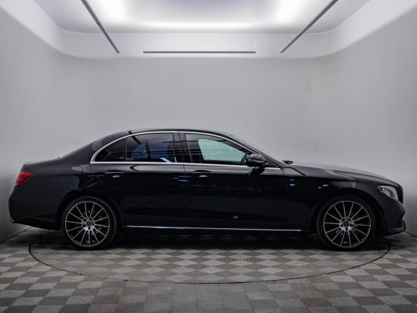 Mercedes-Benz E-Класс V (W213 S213 C238) с пробегом 2016 года, цена 2 638 000 рублей, 111731 км, седан, Автокод Объявления