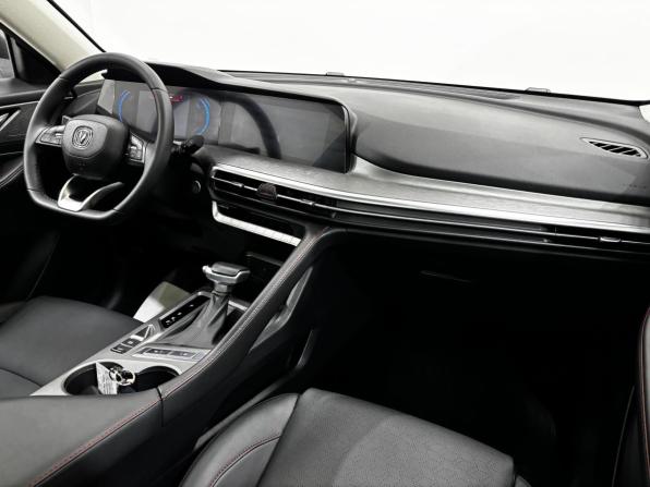 Changan CS35 Plus I Рестайлинг с пробегом 2023 года, цена 1 890 000 рублей, 22062 км, внедорожник, Автокод Объявления
