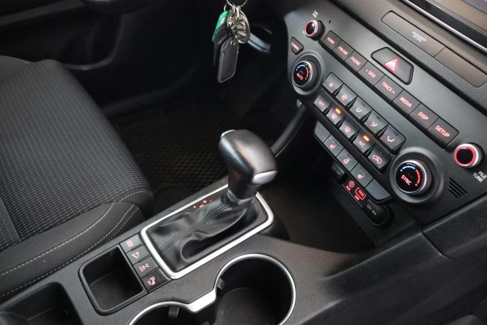 Kia Sportage IV Санкт-Петербург  - изображение 11