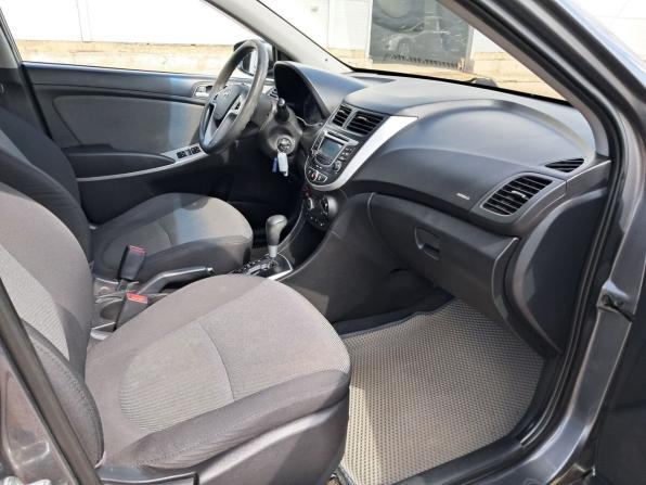 Hyundai Solaris I с пробегом 2013 года, цена 740 000 рублей, 220410 км, седан, Автокод Объявления