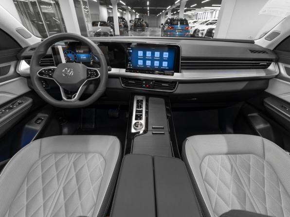 Volkswagen Tavendor I с пробегом 2026 года, цена 5 450 000 рублей, 13 км, внедорожник, Автокод Объявления