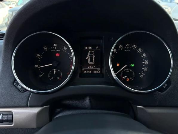 Skoda Yeti I Рестайлинг с пробегом 2014 года, цена 1 250 000 рублей, 195201 км, внедорожник, Автокод Объявления