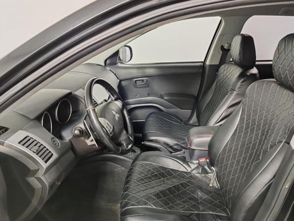 Mitsubishi Outlander II Рестайлинг с пробегом 2010 года, цена 949 000 рублей, 196792 км, внедорожник, Автокод Объявления