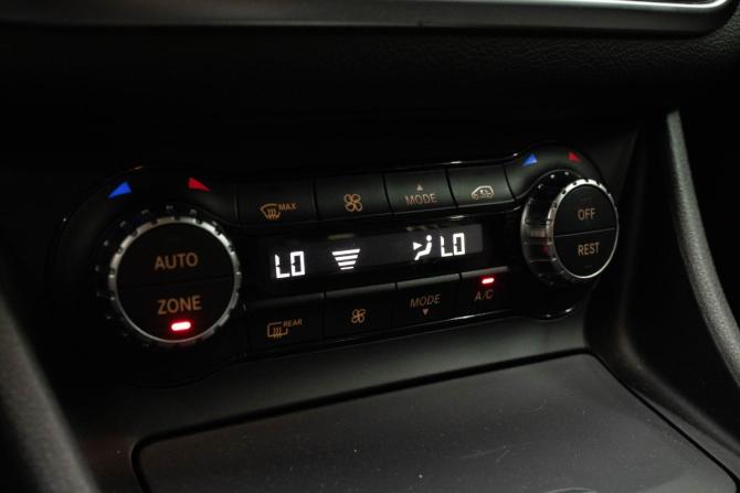 Mercedes-Benz GLA I (X156) с пробегом 2014 года, цена 1 999 000 рублей, 159995 км, внедорожник, Автокод Объявления