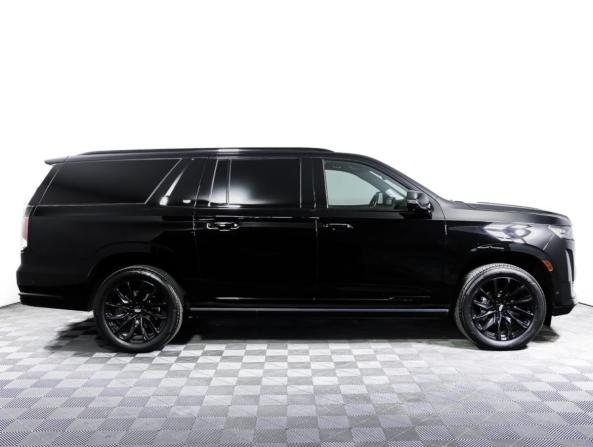 Cadillac Escalade V с пробегом 2022 года, цена 11 240 000 рублей, 52000 км, внедорожник, Автокод Объявления