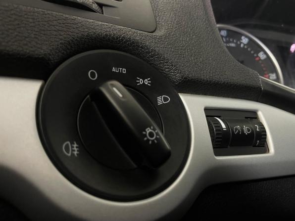 Skoda Octavia II (A5) Рестайлинг с пробегом 2011 года, цена 699 000 рублей, 184336 км, лифтбек, Автокод Объявления