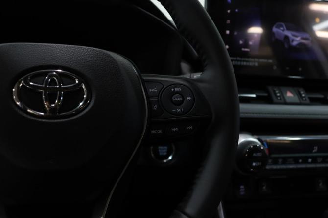 Toyota RAV4 VI (XA60) с пробегом 2025 года, цена 4 350 000 рублей, 135 км, внедорожник, Автокод Объявления