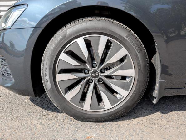 Audi A6 V (C8) с пробегом 2022 года, цена 4 699 000 рублей, 67124 км, седан, Автокод Объявления