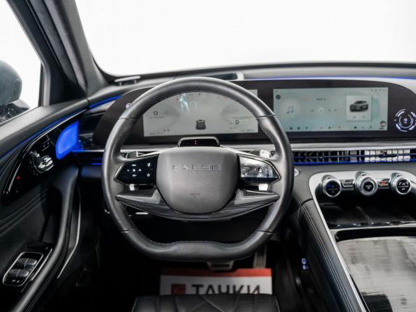 Exeed RX с пробегом 2023 года, цена 3 350 000 рублей, 28058 км, внедорожник, Автокод Объявления