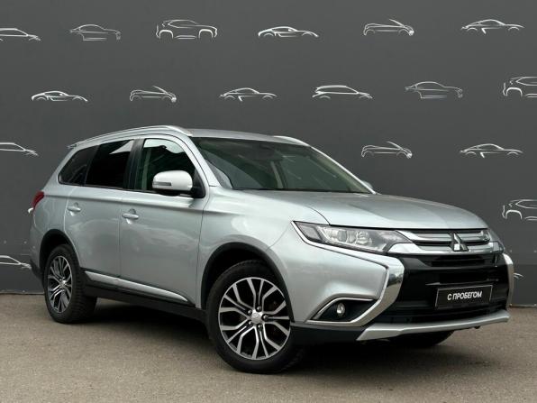 Mitsubishi Outlander III Рестайлинг 2 с пробегом 2018 года, цена 1 922 500 рублей, 164156 км, внедорожник, Автокод Объявления