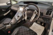 Toyota Prius III Рестайлинг (XW30) Челябинск  - изображение 28
