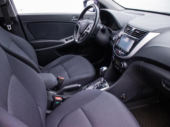 Hyundai Solaris I с пробегом 2011 года, цена 643 000 рублей, 260191 км, седан, Автокод Объявления