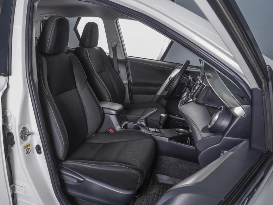 Toyota RAV4 IV (XA40) Ростов-на-Дону  - изображение 8