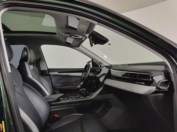 Geely Atlas II с пробегом 2024 года, цена 3 150 000 рублей, 49934 км, внедорожник, Автокод Объявления