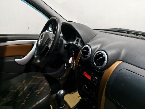 Lada (ВАЗ) Largus I с пробегом 2017 года, цена 885 000 рублей, 84095 км, универсал, Автокод Объявления