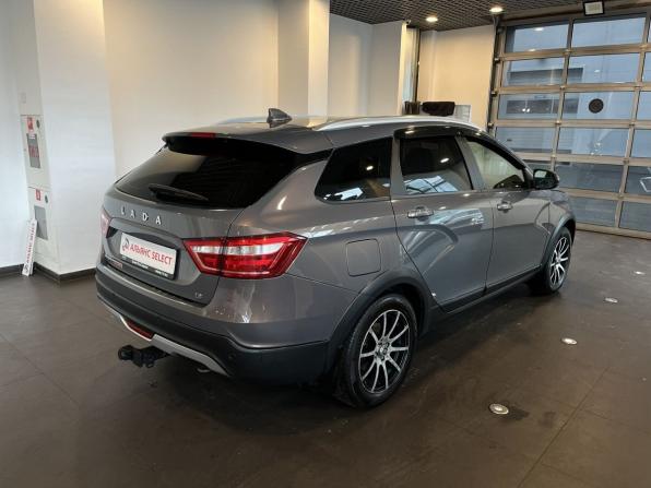 Lada (ВАЗ) Vesta I с пробегом 2018 года, цена 1 055 000 рублей, 122188 км, универсал, Автокод Объявления