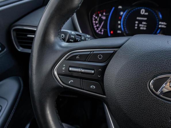Hyundai Santa Fe IV с пробегом 2019 года, цена 2 898 000 рублей, 92766 км, внедорожник, Автокод Объявления