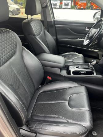 Hyundai Santa Fe IV с пробегом 2019 года, цена 2 800 000 рублей, 64869 км, внедорожник, Автокод Объявления