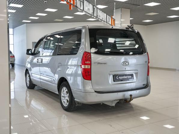Hyundai Grand Starex I с пробегом 2011 года, цена 1 170 000 рублей, 252990 км, минивэн, Автокод Объявления