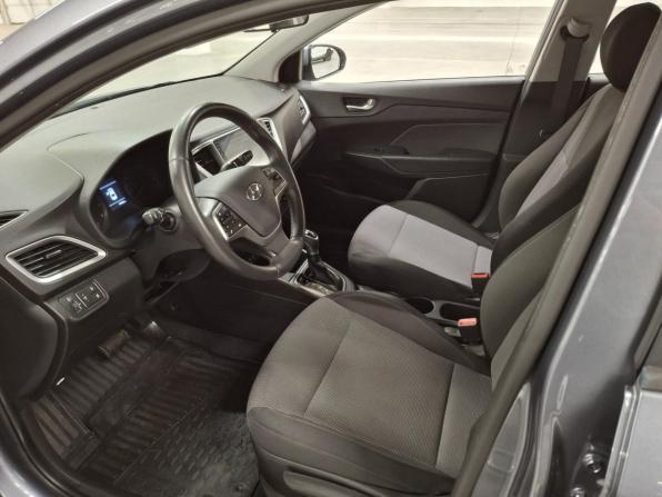 Hyundai Solaris II с пробегом 2017 года, цена 1 450 000 рублей, 47805 км, седан, Автокод Объявления