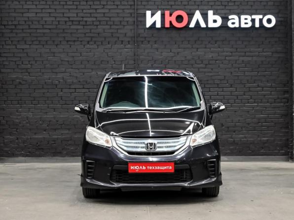Honda Freed I Рестайлинг с пробегом 2012 года, цена 870 000 рублей, 279725 км, компактвэн, Автокод Объявления