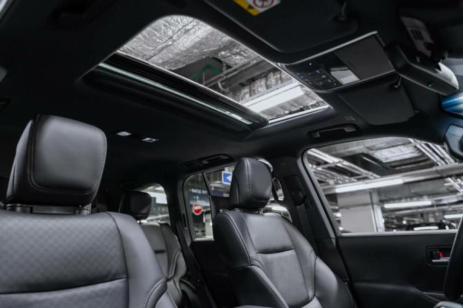 Новый Toyota Land Cruiser 300 Series 2026 года, цена 13 990 000 рублей, внедорожник, Автокод Объявления