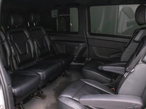 Mercedes-Benz V-Класс III (W447) Рестайлинг с пробегом 2019 года, цена 3 630 000 рублей, 240635 км, минивэн, Автокод Объявления