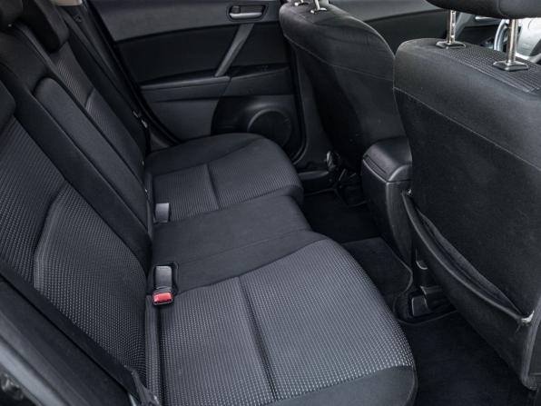 Mazda 3 II (BL) Рестайлинг с пробегом 2012 года, цена 899 000 рублей, 155950 км, хэтчбек, Автокод Объявления