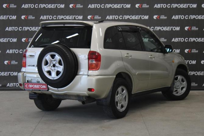 Toyota RAV4 II (XA20) с пробегом 2000 года, цена 549 000 рублей, 260943 км, внедорожник, Автокод Объявления