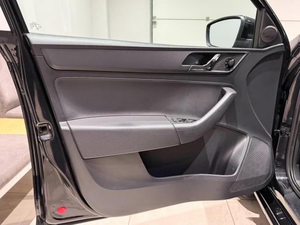 Skoda Rapid I с пробегом 2013 года, цена 701 329 рублей, 252893 км, лифтбек, Автокод Объявления