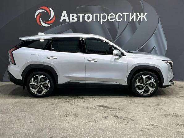 Geely Atlas II с пробегом 2023 года, цена 2 790 000 рублей, 58243 км, внедорожник, Автокод Объявления