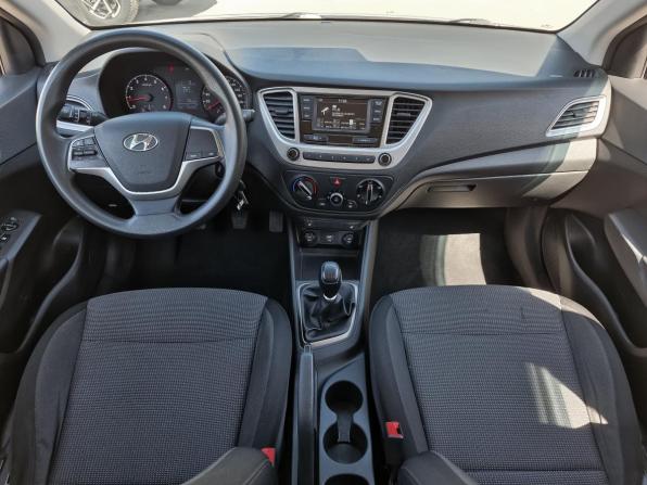 Hyundai Solaris II с пробегом 2019 года, цена 1 349 000 рублей, 123723 км, седан, Автокод Объявления