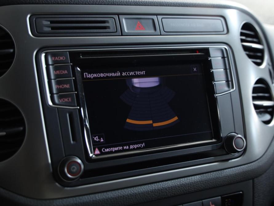Volkswagen Tiguan I Рестайлинг Санкт-Петербург  - изображение 14