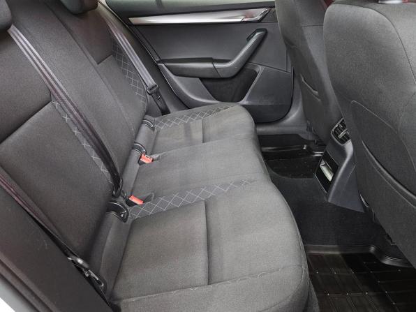 Skoda Octavia III (A7) Рестайлинг с пробегом 2020 года, цена 1 765 000 рублей, 87468 км, лифтбек, Автокод Объявления