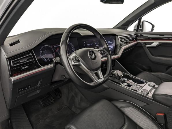 Volkswagen Touareg III с пробегом 2019 года, цена 4 660 000 рублей, 116724 км, внедорожник, Автокод Объявления
