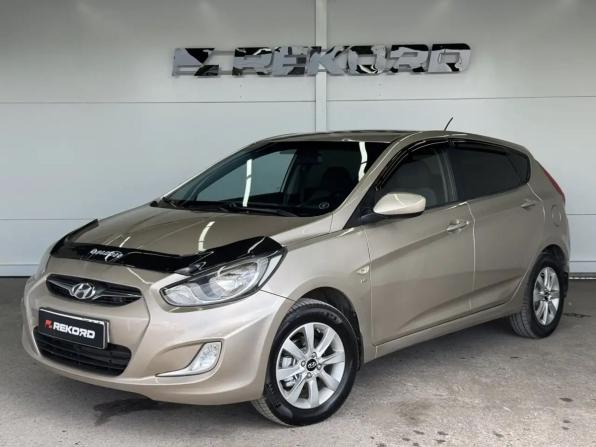 Hyundai Solaris I с пробегом 2011 года, цена 735 000 рублей, 164218 км, хэтчбек, Автокод Объявления