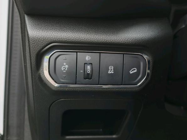 Haval Jolion I Рестайлинг с пробегом 2024 года, цена 1 999 000 рублей, 88678 км, внедорожник, Автокод Объявления