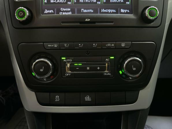 Skoda Yeti I с пробегом 2012 года, цена 1 570 000 рублей, 53425 км, внедорожник, Автокод Объявления
