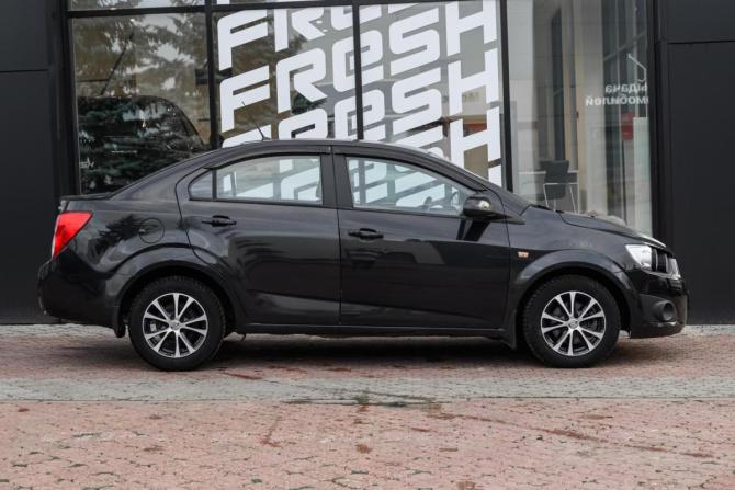 Chevrolet Aveo II с пробегом 2013 года, цена 749 000 рублей, 109230 км, седан, Автокод Объявления