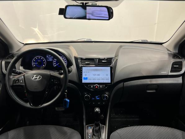 Hyundai Solaris I Рестайлинг с пробегом 2016 года, цена 1 089 000 рублей, 185872 км, седан, Автокод Объявления