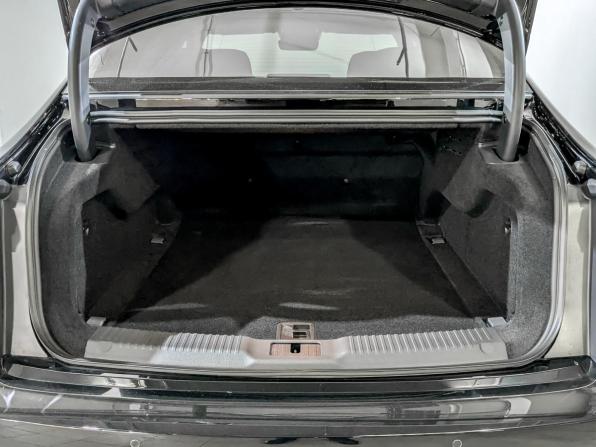 Hongqi H9 I с пробегом 2023 года, цена 4 215 000 рублей, 5367 км, седан, Автокод Объявления