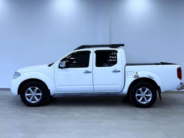 Nissan Navara (Frontier) III (D40) Рестайлинг с пробегом 2010 года, цена 1 255 000 рублей, 236571 км, offers.body_type.unknown, Автокод Объявления