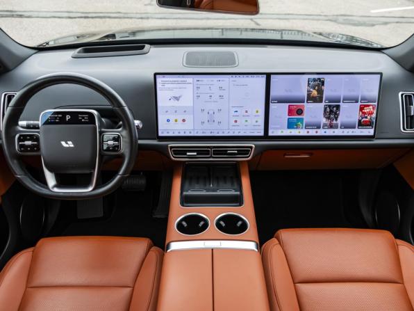 Li Auto (Lixiang) L6 I с пробегом 2024 года, цена 6 105 000 рублей, 30000 км, внедорожник, Автокод Объявления