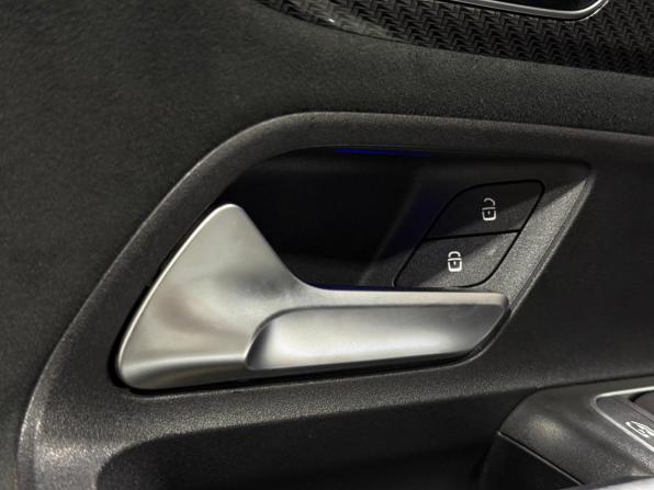 Mercedes-Benz GLB I (X247) с пробегом 2020 года, цена 3 620 000 рублей, 102554 км, внедорожник, Автокод Объявления