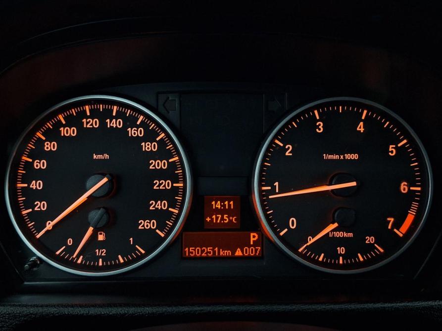BMW X1 I (E84) Псков  - изображение 10