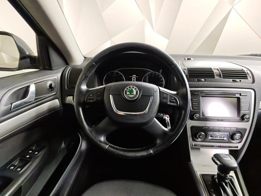 Skoda Octavia II (A5) Рестайлинг Москва  - изображение 20