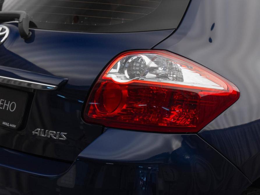 Toyota Auris I Рестайлинг Москва  - изображение 19